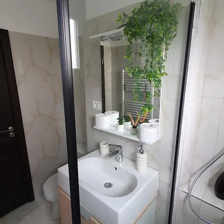 Andrei Apartment *